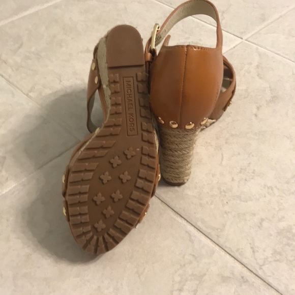 Michael Kors Wedges - Picture 2 of 2